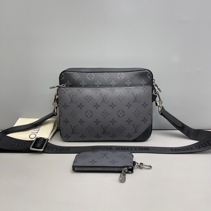 客訂 Louis Vuitton Trio 三合一郵差包-0