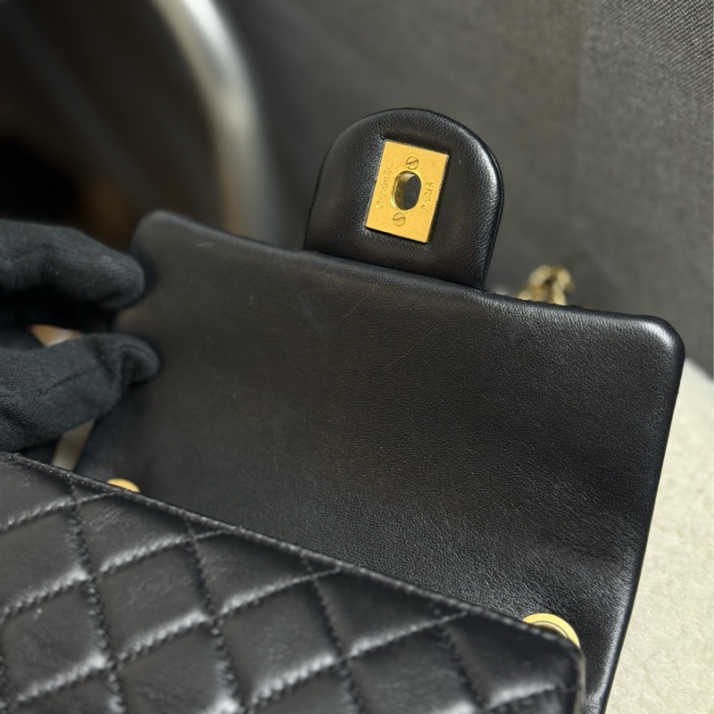 Chanel 黑色金球方胖 ✨最新晶片款-13