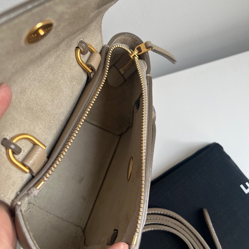 ✨Celine 奶茶色鯰魚包 pico 最可愛的尺寸 99新🤍-8