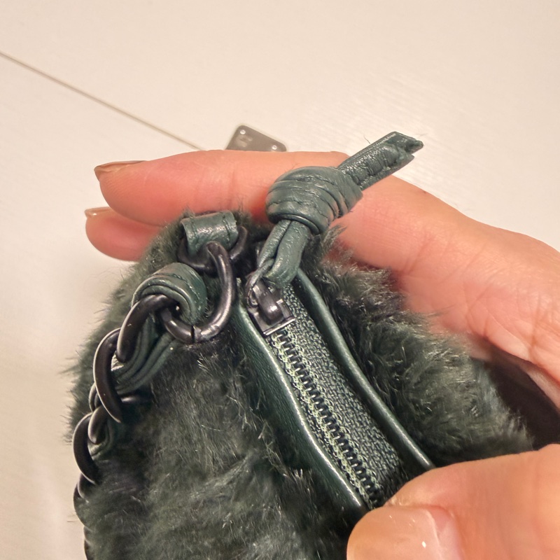 （日本中古）Chanel香奈兒 墨綠色毛毛 手提包-14