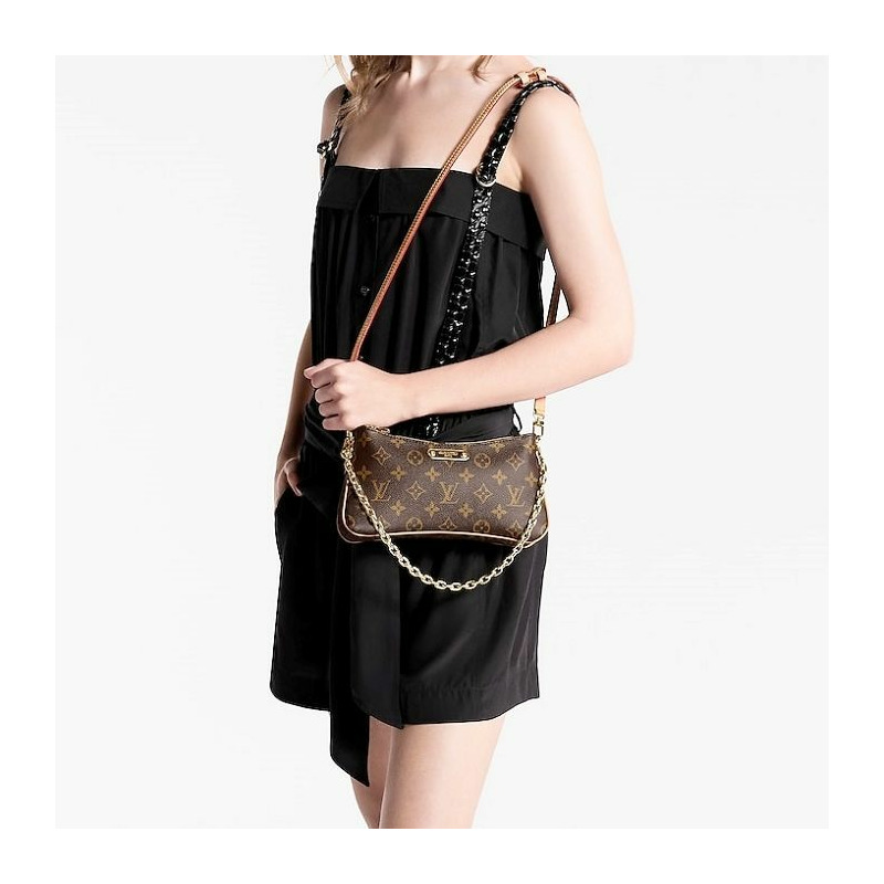 LOUIS VUITTON Pochette M83008-2