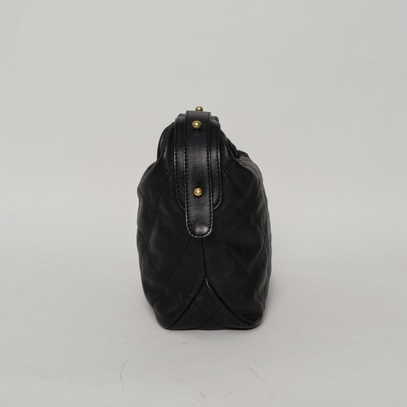 CHANEL 22S粗鏈條Hobo嬉皮包中號黑色牛皮晶片開金扣肩背包-3