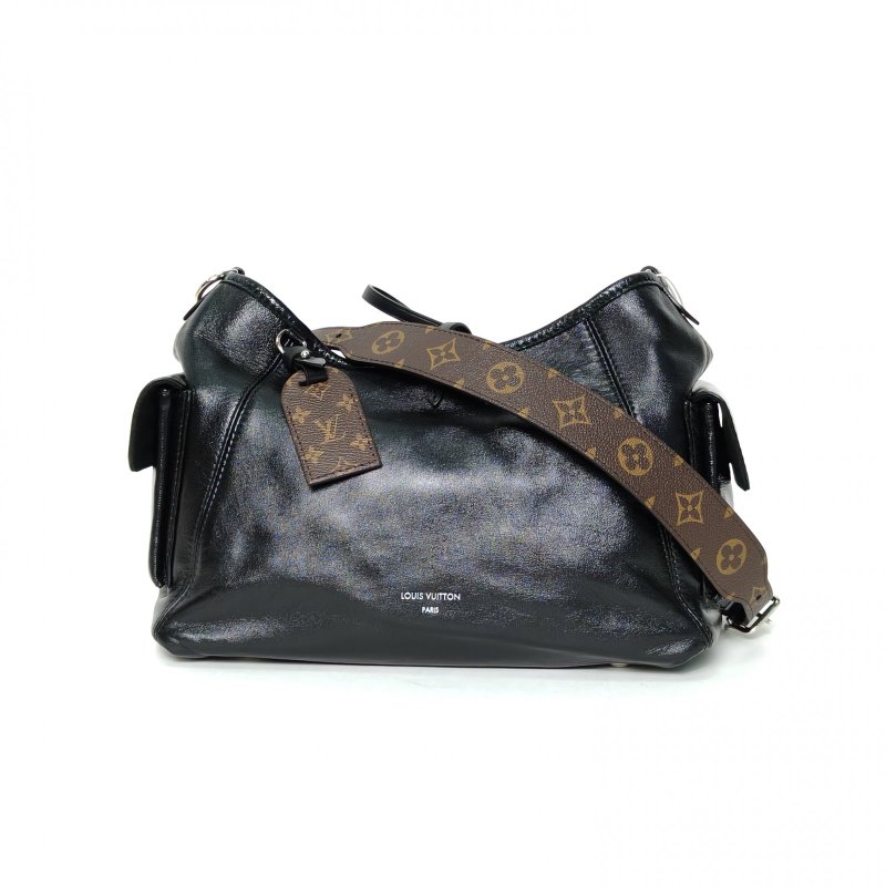 LOUIS VUITTON CARRYALLCargo小號33.5黑色羊皮銀扣晶片肩背包-0