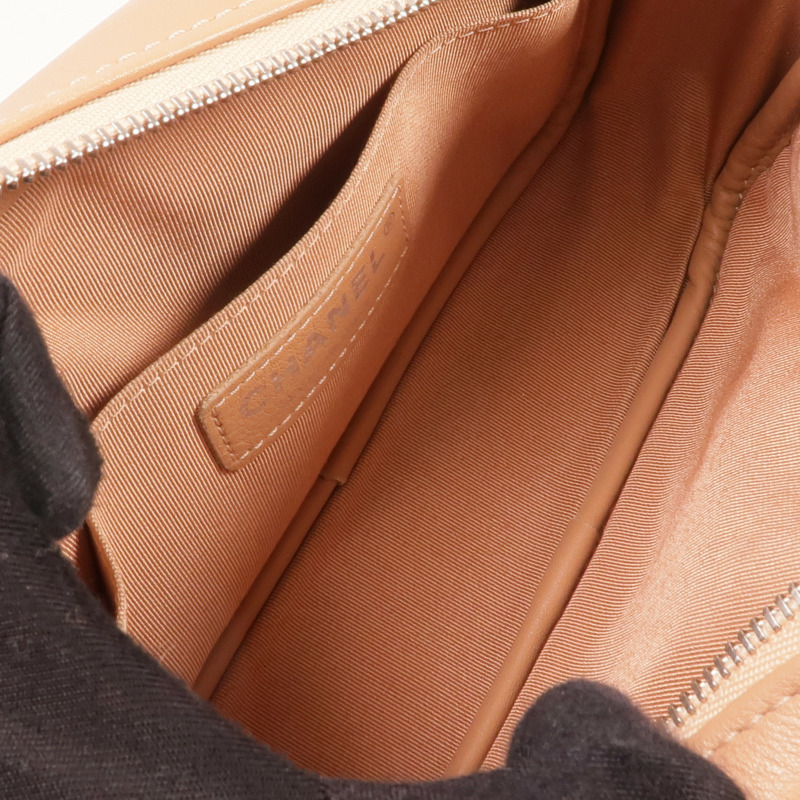 CHANEL 羊皮皮革Chain Shoulder銀扣鏈帶肩背袋-4