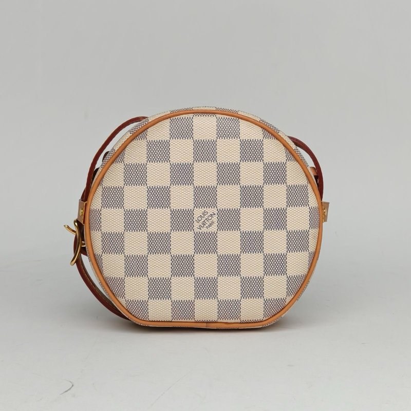 LOUIS VUITTON BOITECHAPEAUSOUPLE軟圓餅小號17白色棋盤格PVC2020肩背包-2