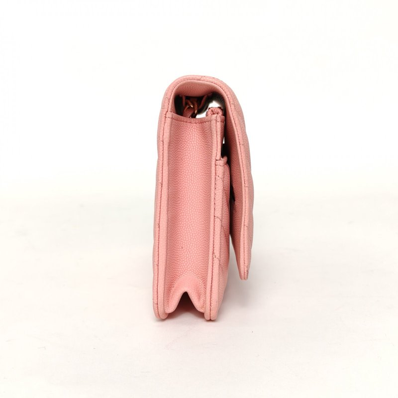 CHANEL CFWOC19粉色牛皮27開金扣V紋肩背包-1