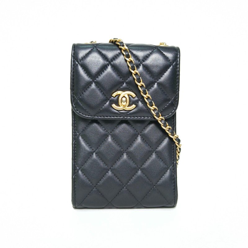 CHANEL 21C翻蓋手機包11黑色羊皮29開金扣金球調節扣肩帶肩背包-0