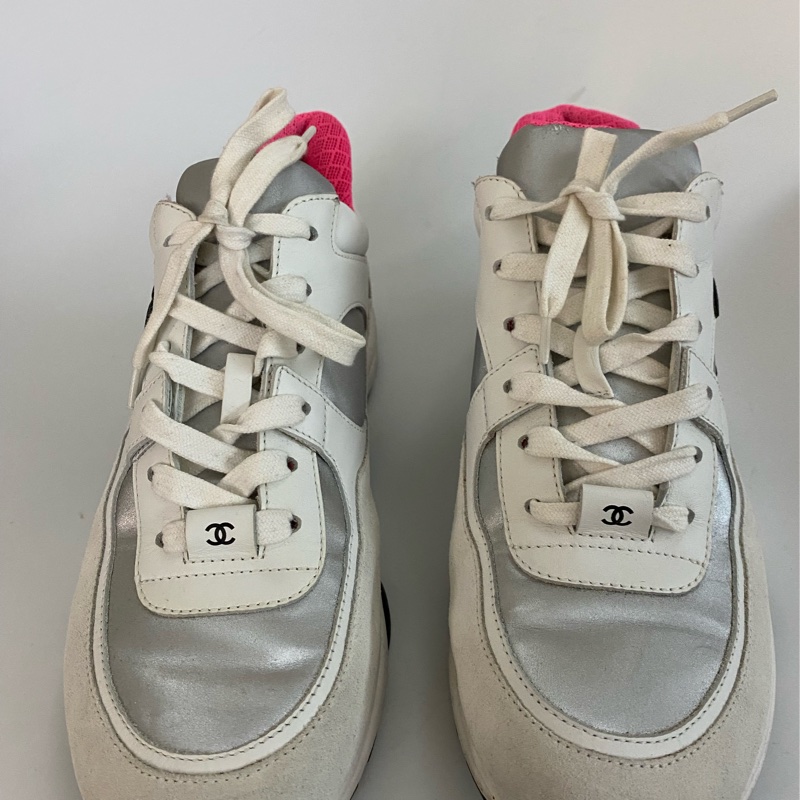 Chanel Sneaker EU 39-1