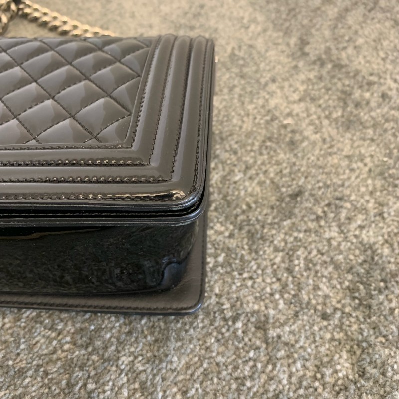 Chanel  黑銀 leboy 中號 黑色漆皮菱格紋銀扣鏈條包-5