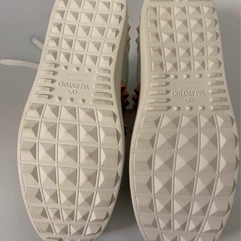 Valentino Garavani Sneaker EU37.5-9