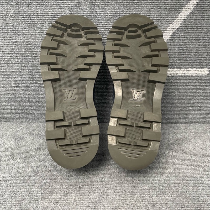 97新 LV 藍色牛仔帆布樂福鞋41碼32-4