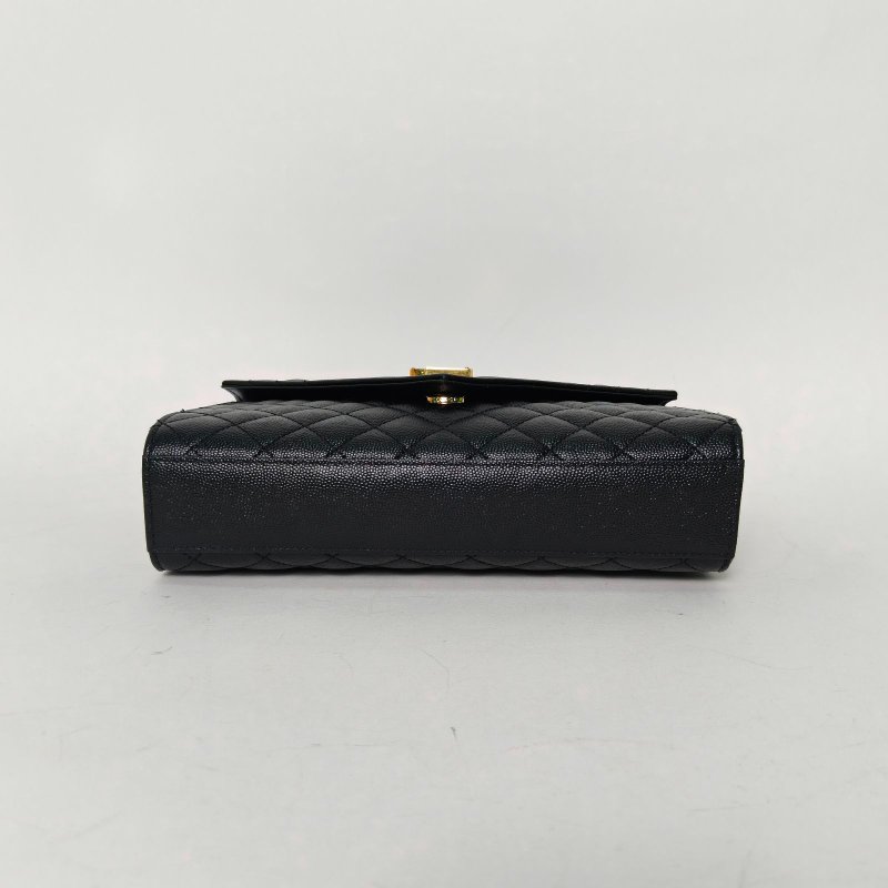 SAINT LAURENT Envelope絎縫紋理信封包中號黑色牛皮金扣肩背包-4