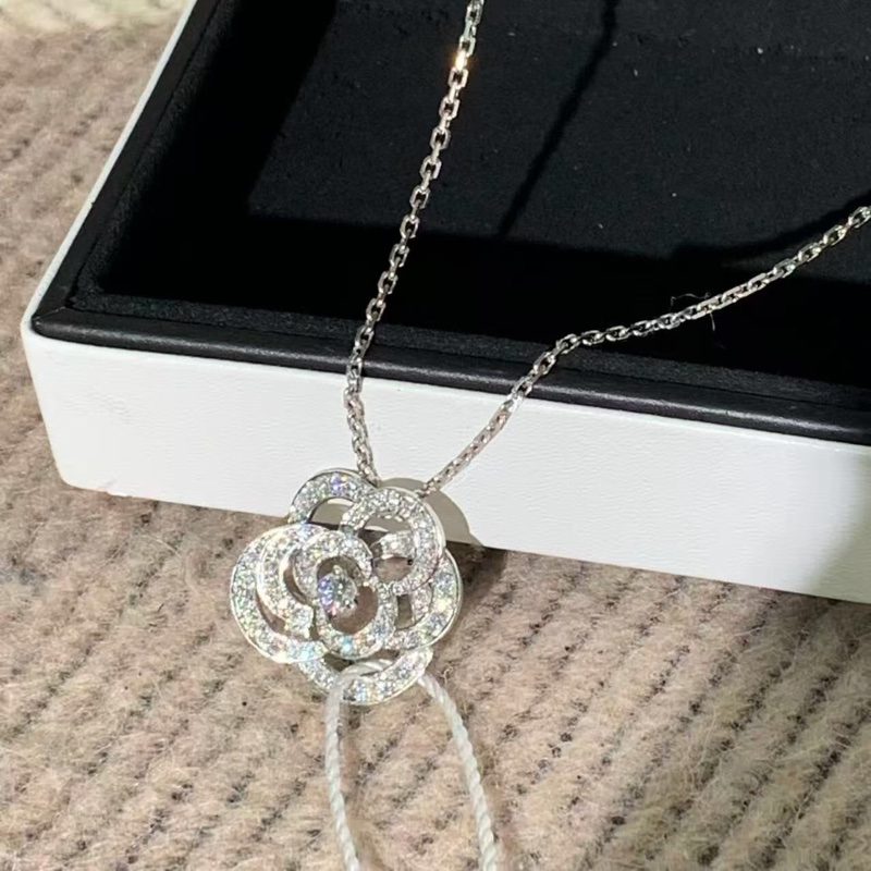 CHANEL香奈兒 CAMELIA 山茶花白金滿鑽項鍊,2025購入-0