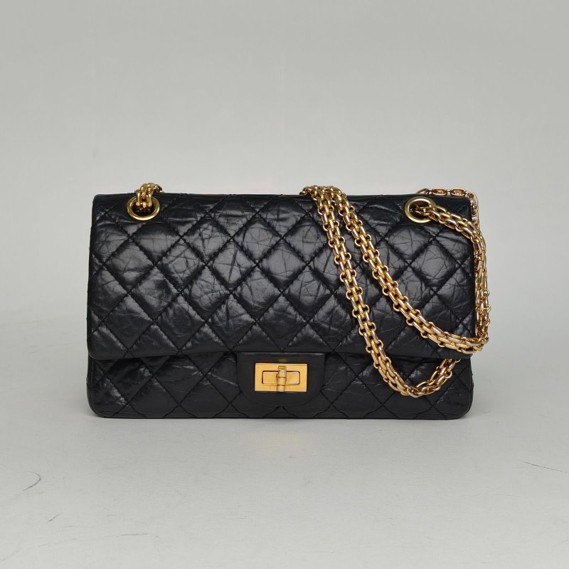 CHANEL 2.55口蓋包小號24黑色牛皮16開金扣肩背包-0