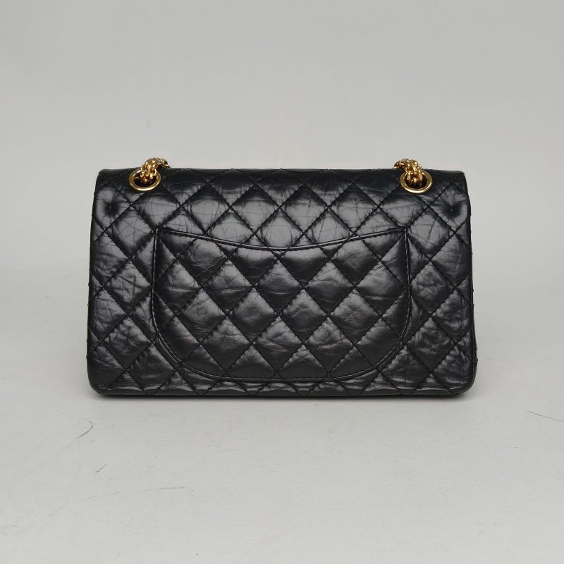 CHANEL 2.55口蓋包小號24黑色牛皮16開金扣肩背包-2