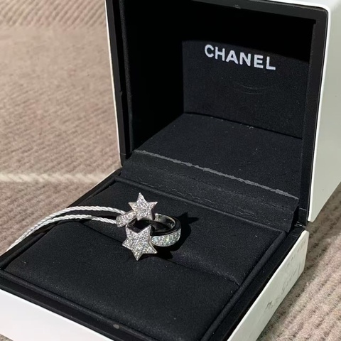 Chanel香奈兒COMETE GEODE彗星戒指 18k白金滿鑽50碼，實物超閃超好看！2024購入