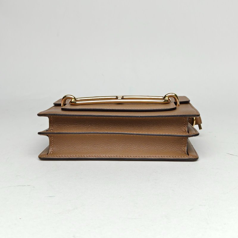 HERMES Roulis豬鼻子19D0威瑪犬米色EC皮Z刻金扣肩背包-4