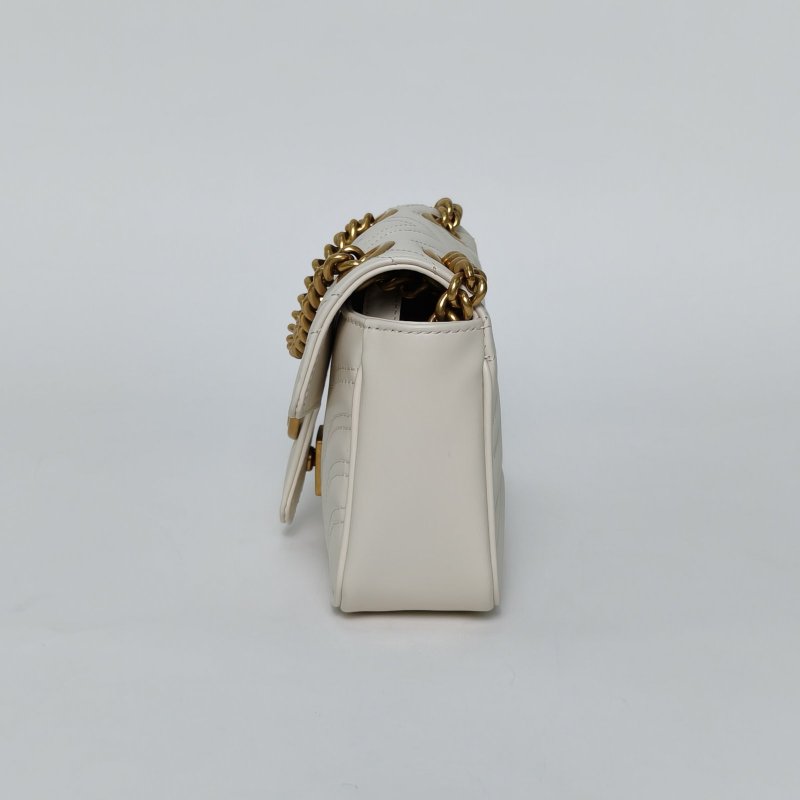 GUCCI GGMarmont肩背包Mini22白色牛皮金扣肩背包-1