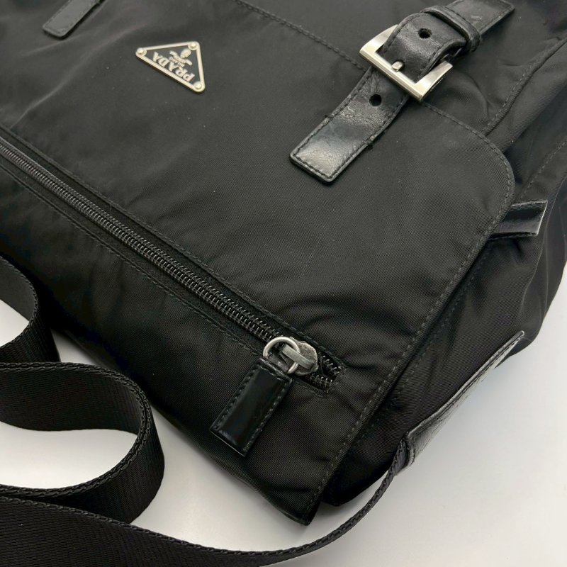 🏷Prada郵差包-5