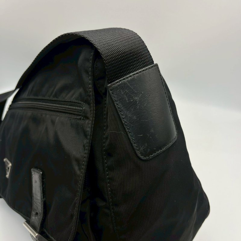 🏷Prada郵差包-10