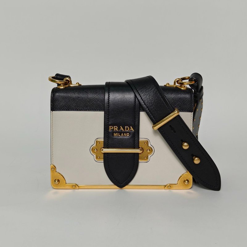 PRADA Cahier盒子包20拼色牛皮金扣肩背包-0