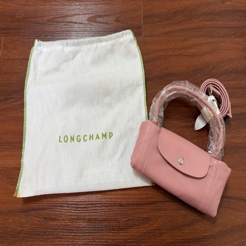 longchamp 小羊皮餃子包 玫瑰粉