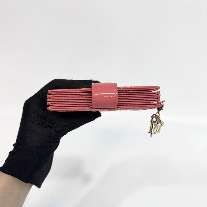 Dior蓍草粉漆皮五卡風琴式卡包 s0074o-7