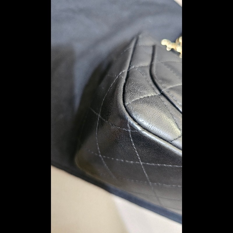 CHANEL 方胖子 mini coco 17  (黑金羊皮，保卡29開)-9