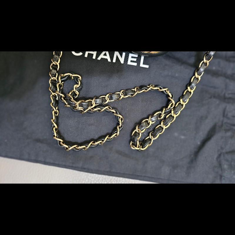 CHANEL 方胖子 mini coco 17  (黑金羊皮，保卡29開)-23