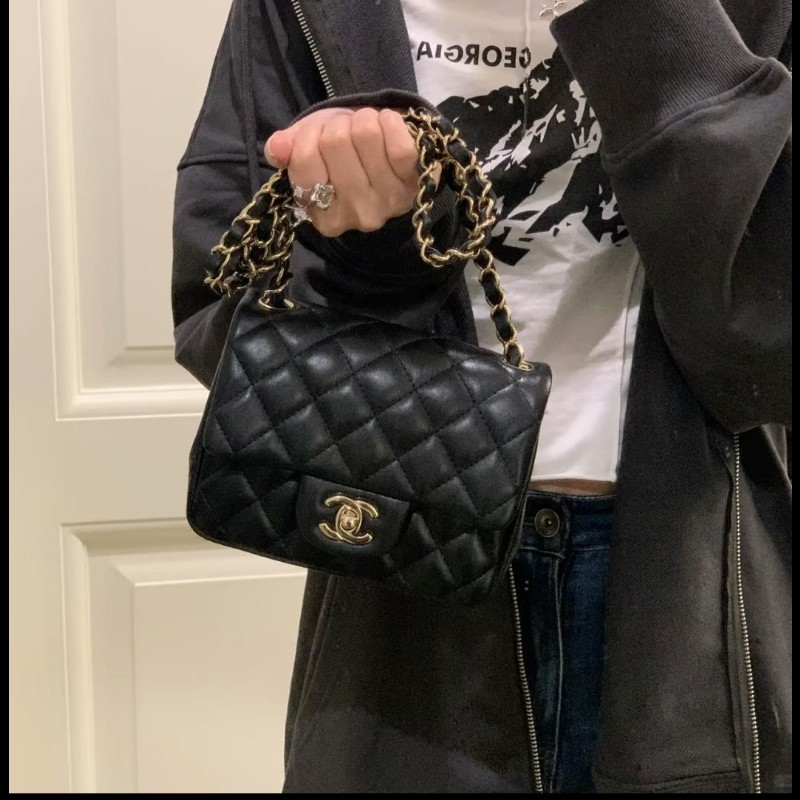 CHANEL 方胖子 mini coco 17  (黑金，保卡29開)-7