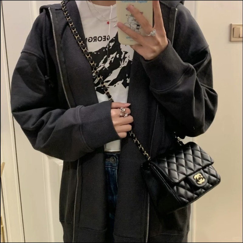CHANEL 方胖子 mini coco 17  (黑金，保卡29開)-8