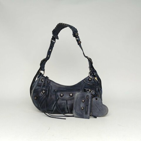 BALENCIAGA LeCagole機車月牙包字母掛件小號藍色牛皮肩背包