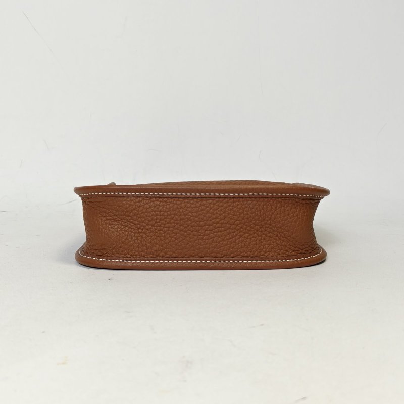 HERMES EvelyneMini1637金棕色TC皮U刻金扣肩背包-4