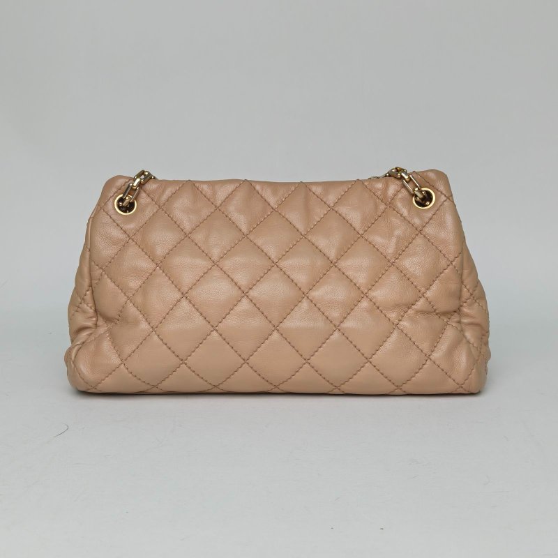 CHANEL 奶茶色牛皮14開金扣外縫線風琴hobo鏈條機場包肩背包-2