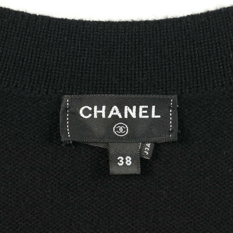 香奈兒 COCO 標誌紐扣開襟衫 #38 P72780K10442 羊絨黑色二手女款-3