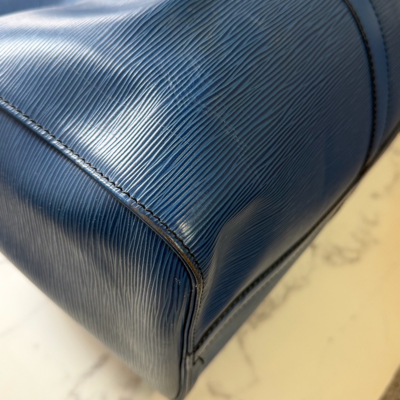 🏷Louis vuitton水波紋旅行袋-18