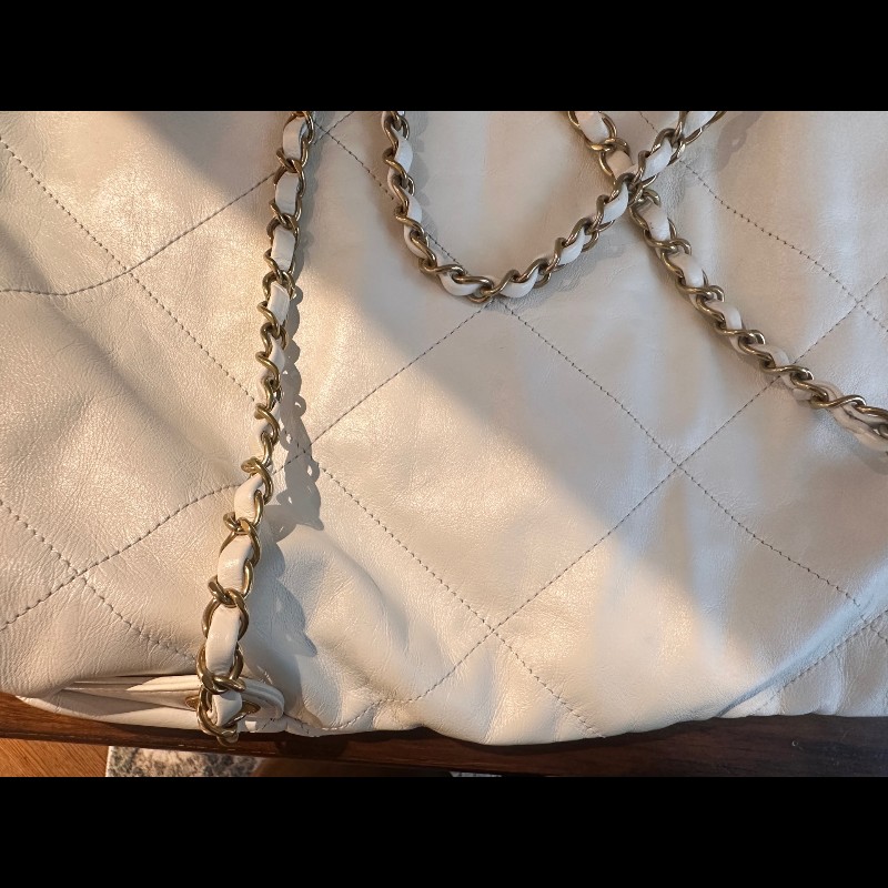 Chanel 白色牛皮金字22bag手提後背包 大號-17
