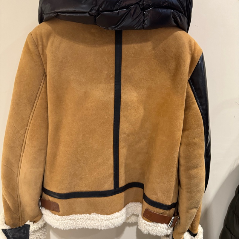 Moncler 麂皮羔羊外套/機車外套/女生1號/97新美品-17