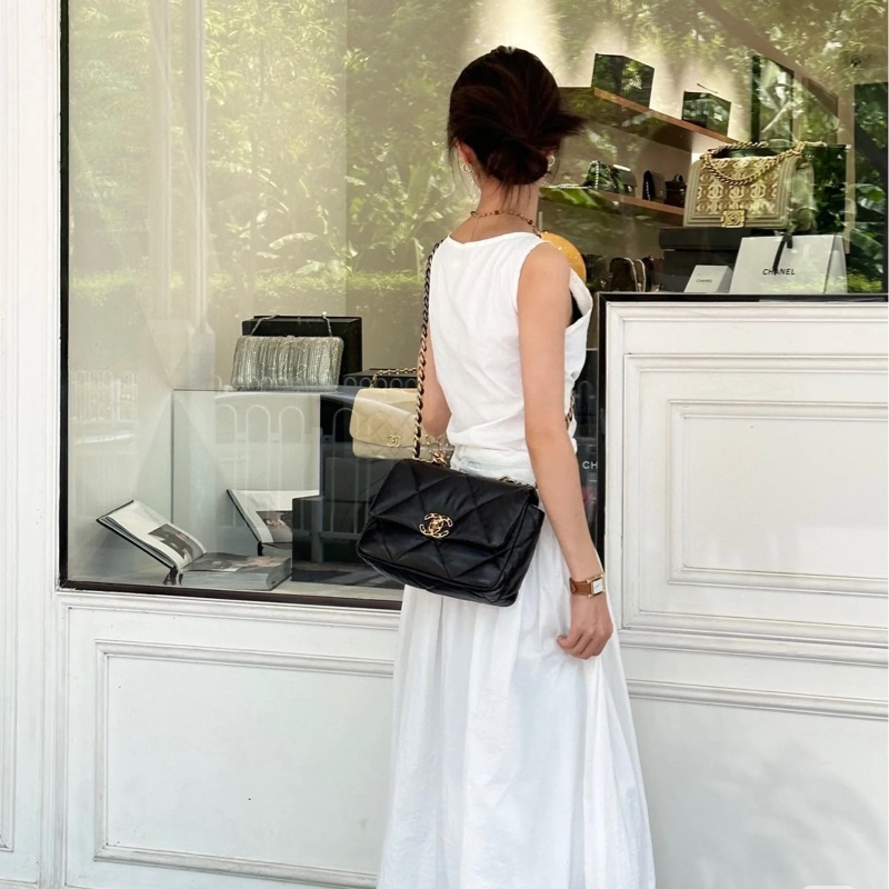 🖤香奈兒19 chanel黑金油蠟羊皮19bag小號26cm AS1160-2
