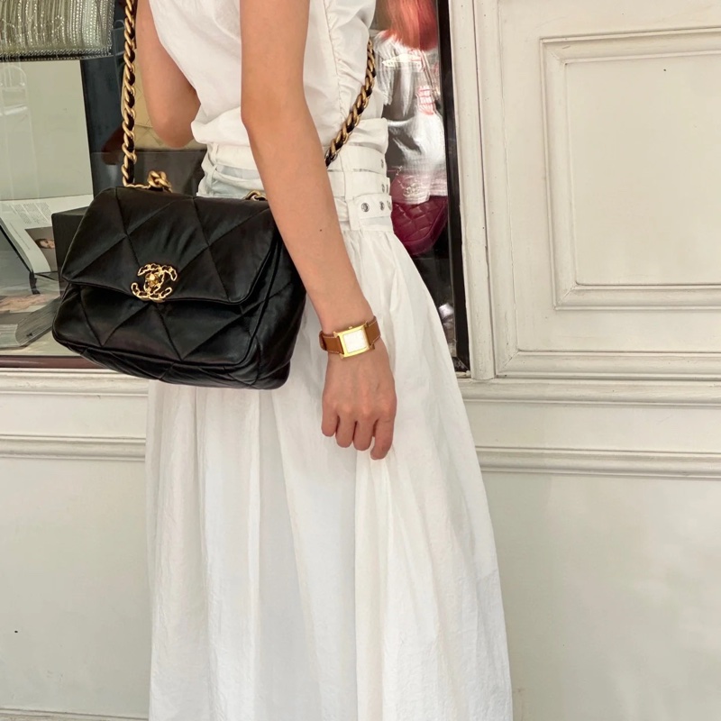 🖤香奈兒19 chanel黑金油蠟羊皮19bag小號26cm AS1160-3