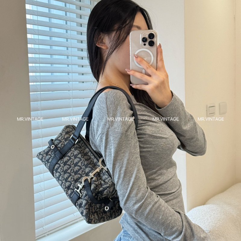 🏷Dior D 扣手提包-0