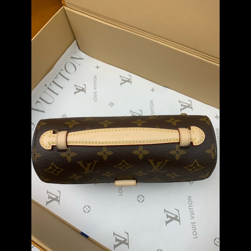LV  新款老花小郵差 自帶一根鏈條-6