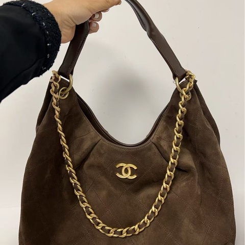 Chanel香奈儿26C麂皮hobo超大maxi