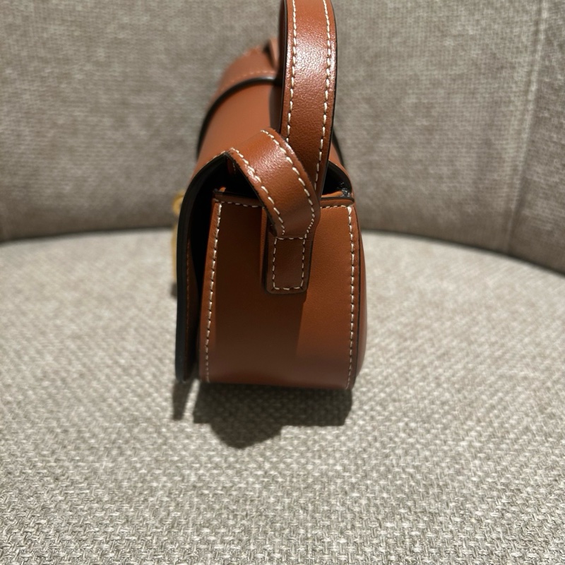 Celine/賽琳 tabou 全皮棕色鎖頭腋下包-3