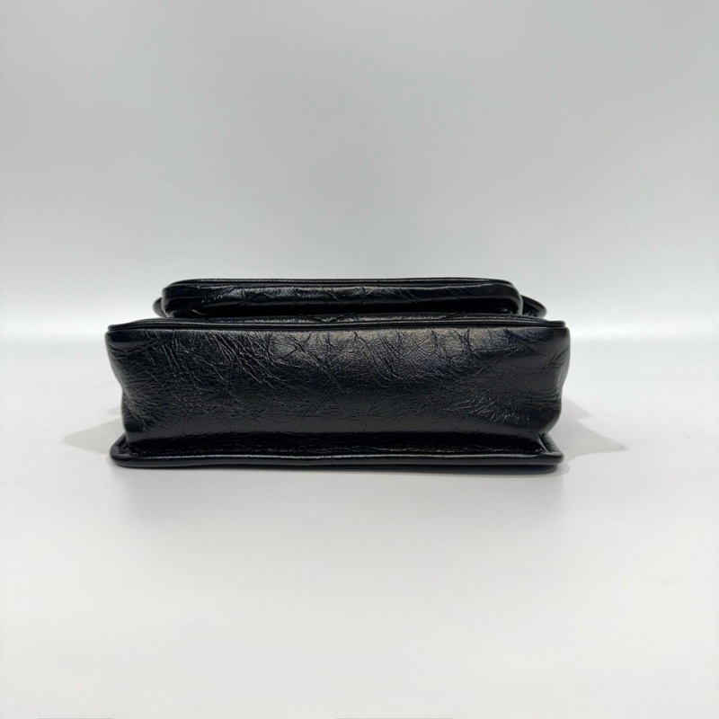 YSL 黑色黑釦揉製牛皮復古銀鍊NIKI BABY 6331580-8