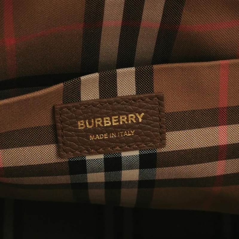 Burberry牛皮純色字母Logo單肩包-7