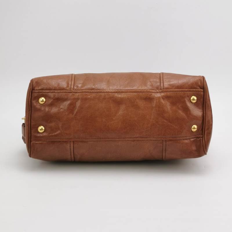 Prada油蠟皮純色字母logo拉鏈斜挎包單肩包-5