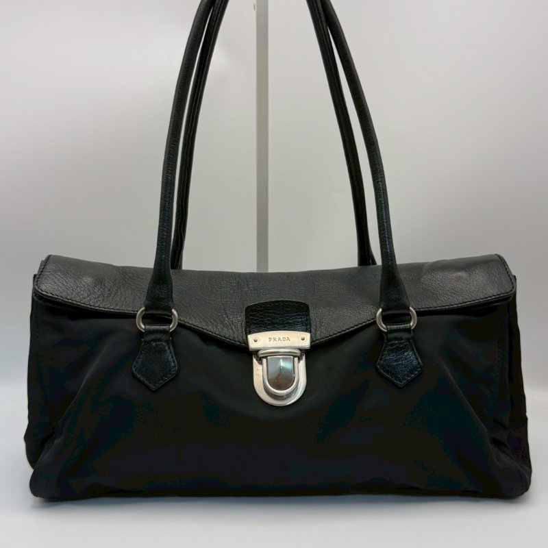 🏷Prada 漁夫包-13