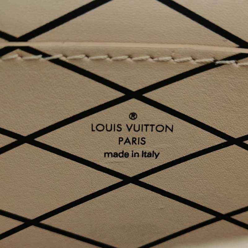 Louis Vuitton(LV)Trunk Vertical牛皮老花S-lock鎖扣斜挎包單肩包-7