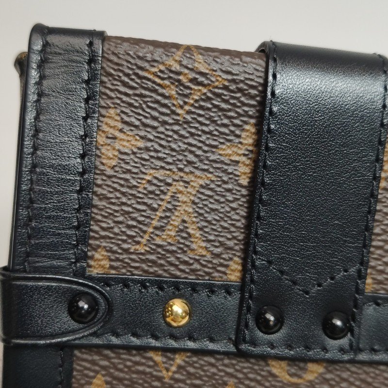 Louis Vuitton(LV)Trunk Vertical牛皮老花S-lock鎖扣斜挎包單肩包-18